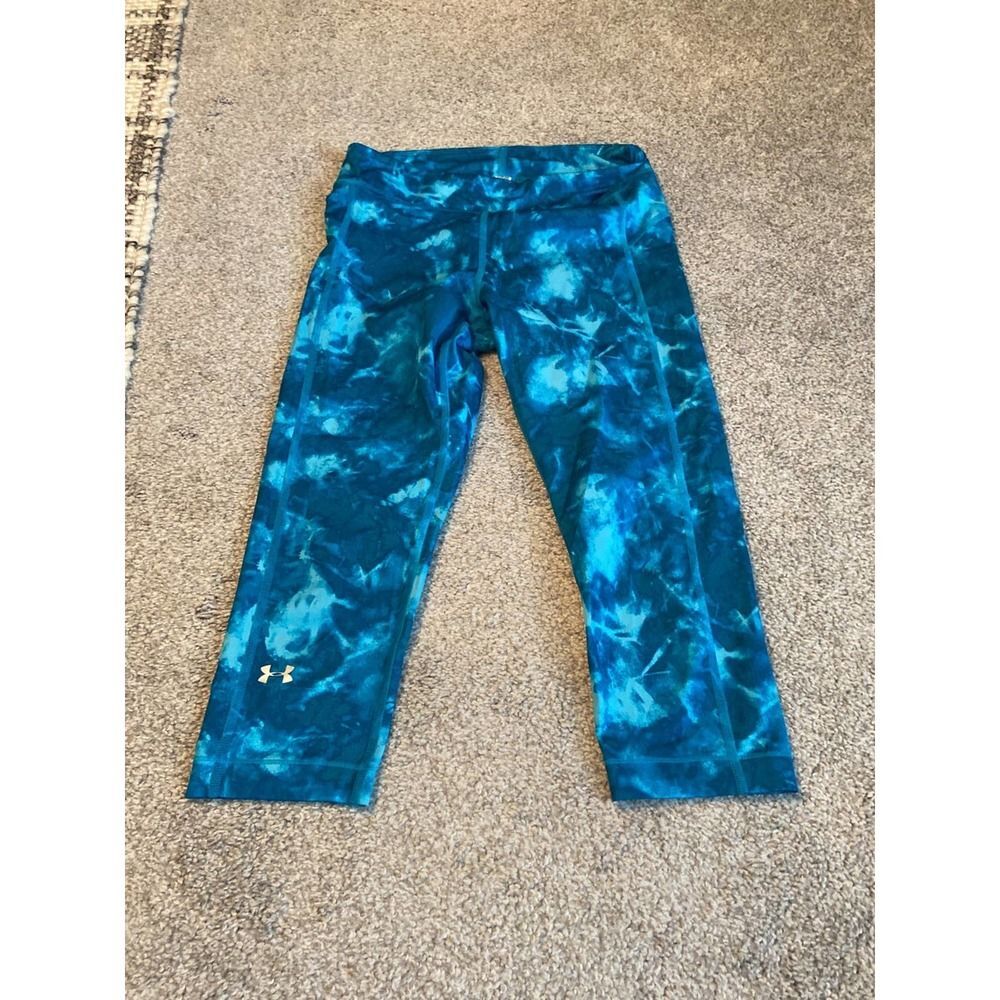 Under Armour, crop leggings, size small pool‎ design
